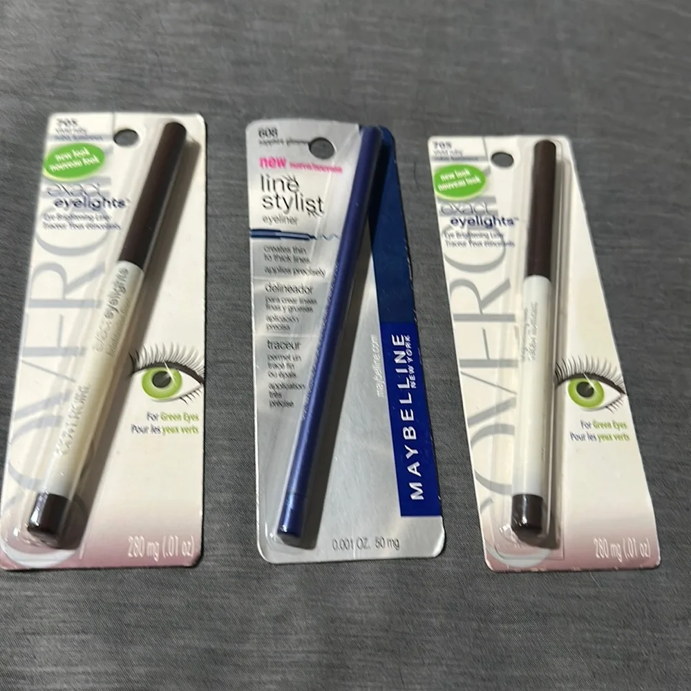 NWT Cover Girl eyeliner pencils - Picture 1 of 1